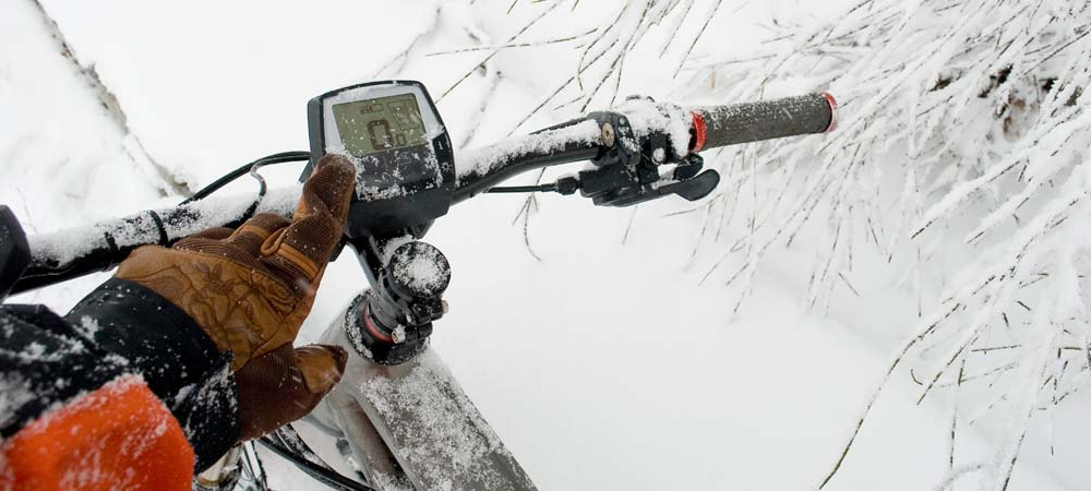 Display on an ebike in the snow